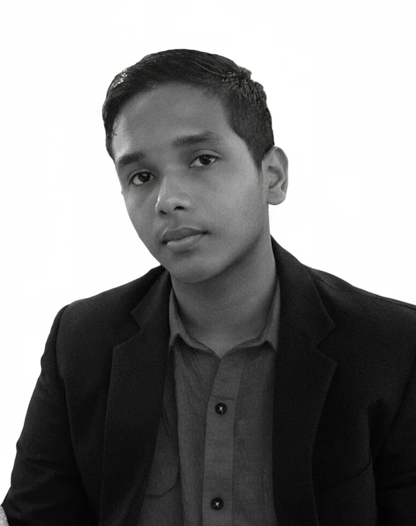 Portrait of Tharul Thenuwara